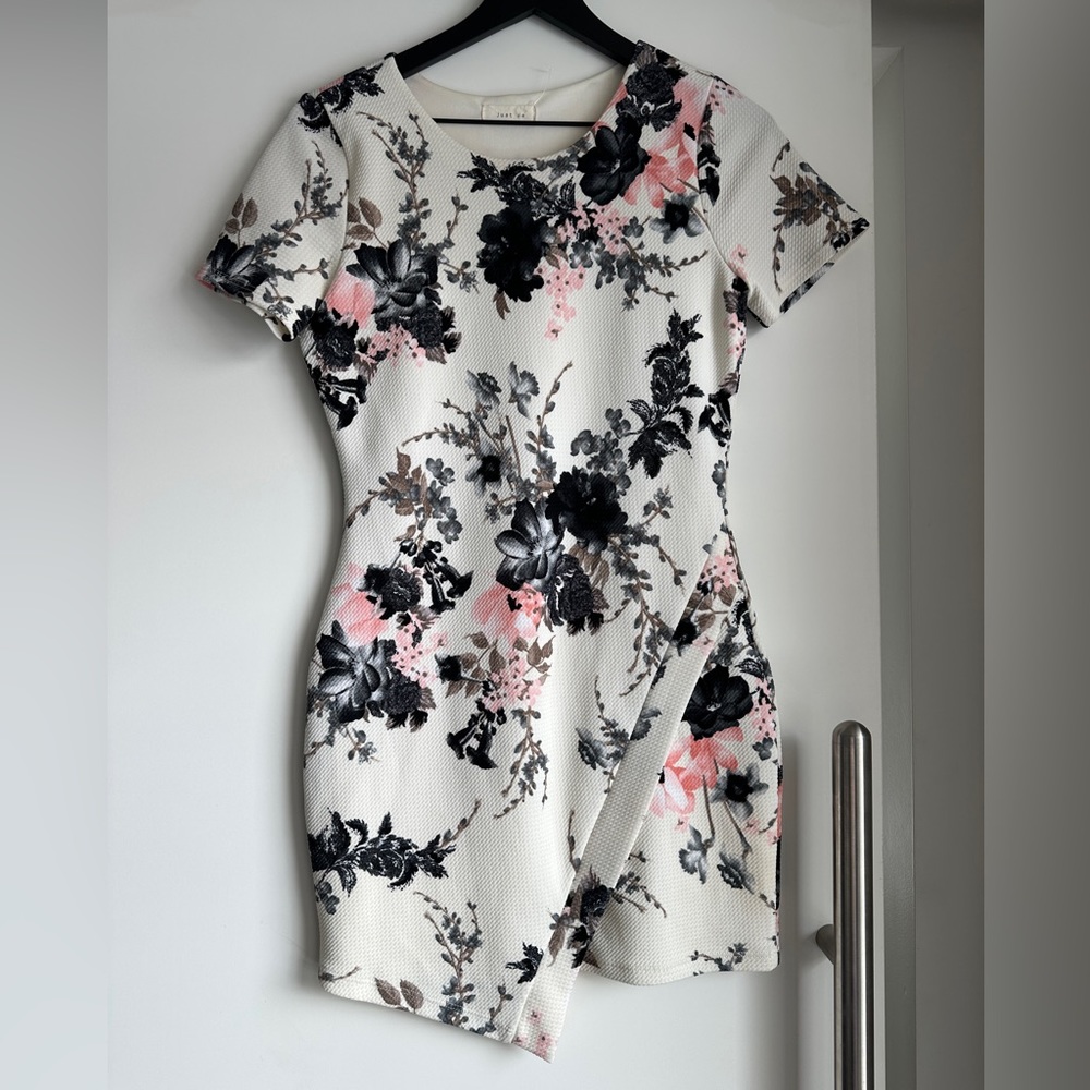 GORGEOUS Just Me asymmetrical dress, size small.